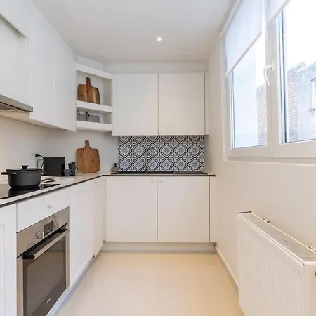 Huswell - Stylish Duplex In Town House شقة