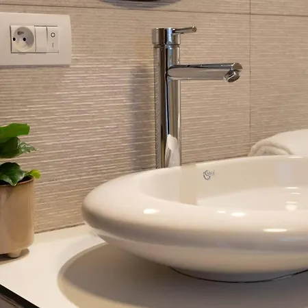Huswell - Stylish Duplex In Town House شقة *